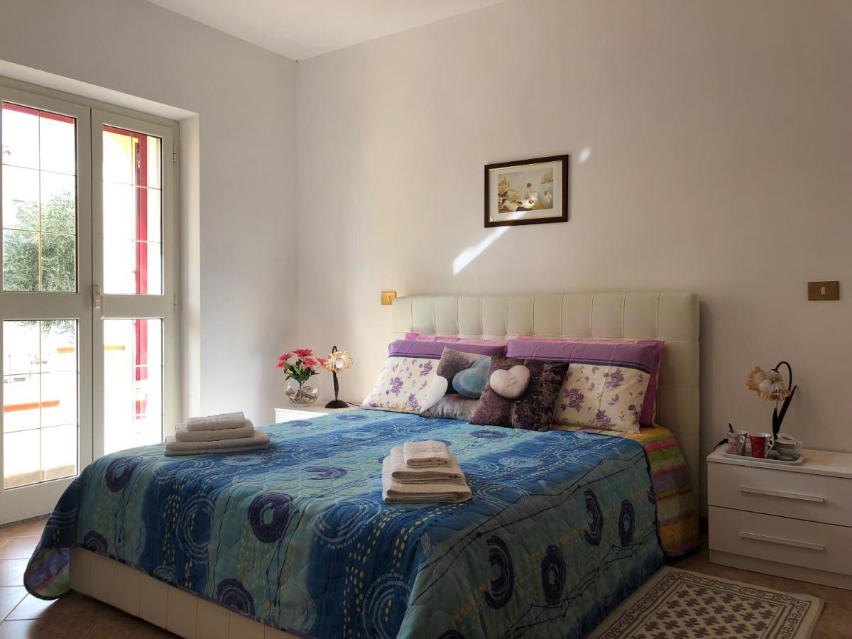 Appartamento In Villa Andreina Orosei Exteriér fotografie